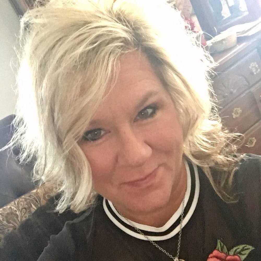 Meet your Posher, Lana